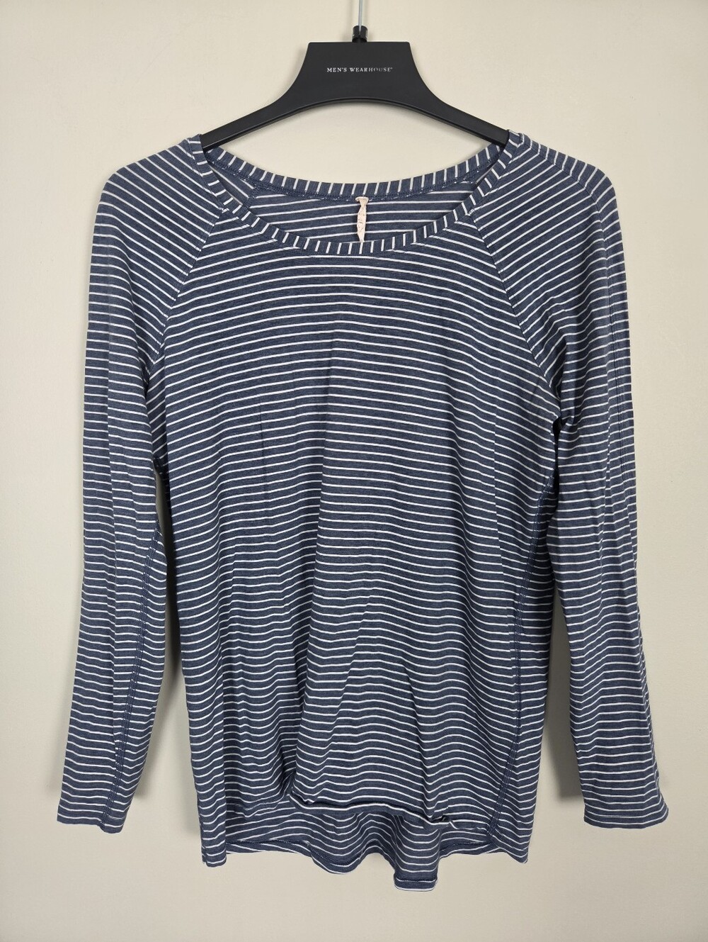 Lululemon Emerald Long Sleeve Size 8 Striped Blue White Yoga Commute Athleisure